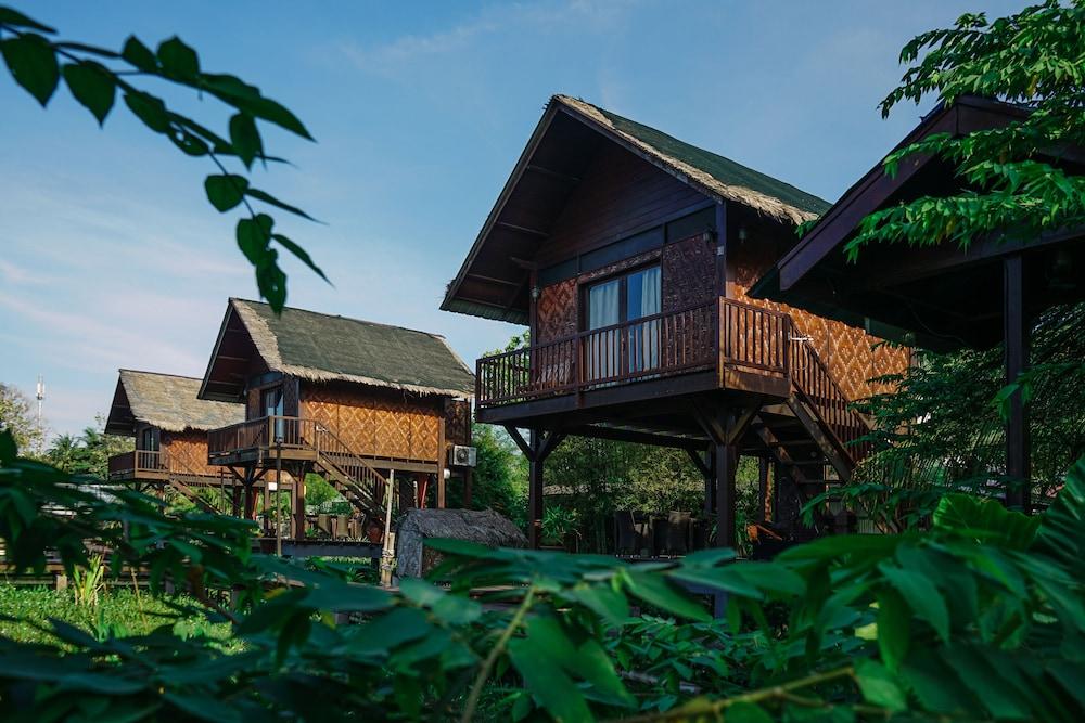 The Gemalai Village Pantai Cenang  Extérieur photo
