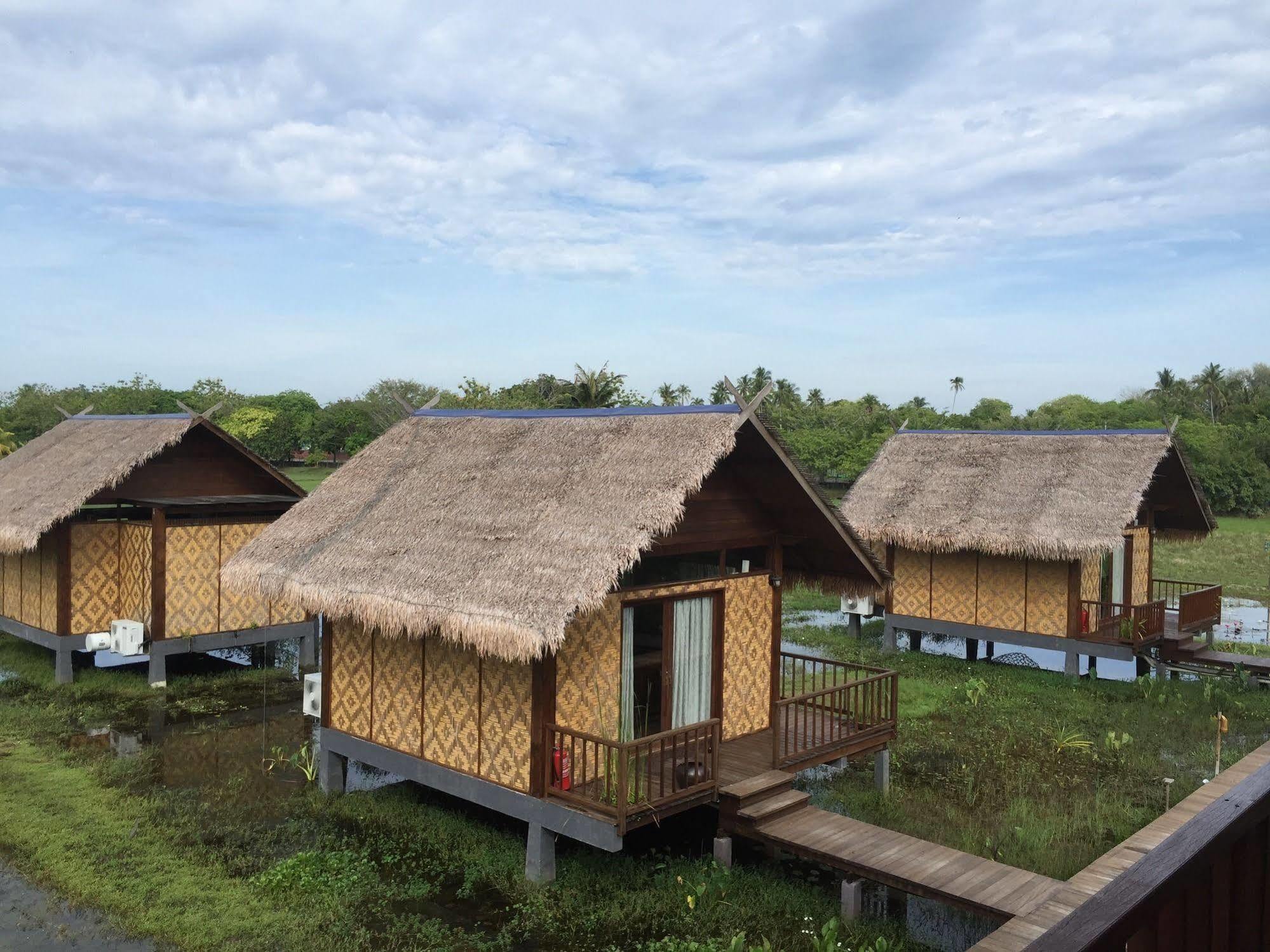 The Gemalai Village Pantai Cenang  Extérieur photo